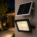 Refletor Solar 500W LED com Controle e Placa Solar IP65